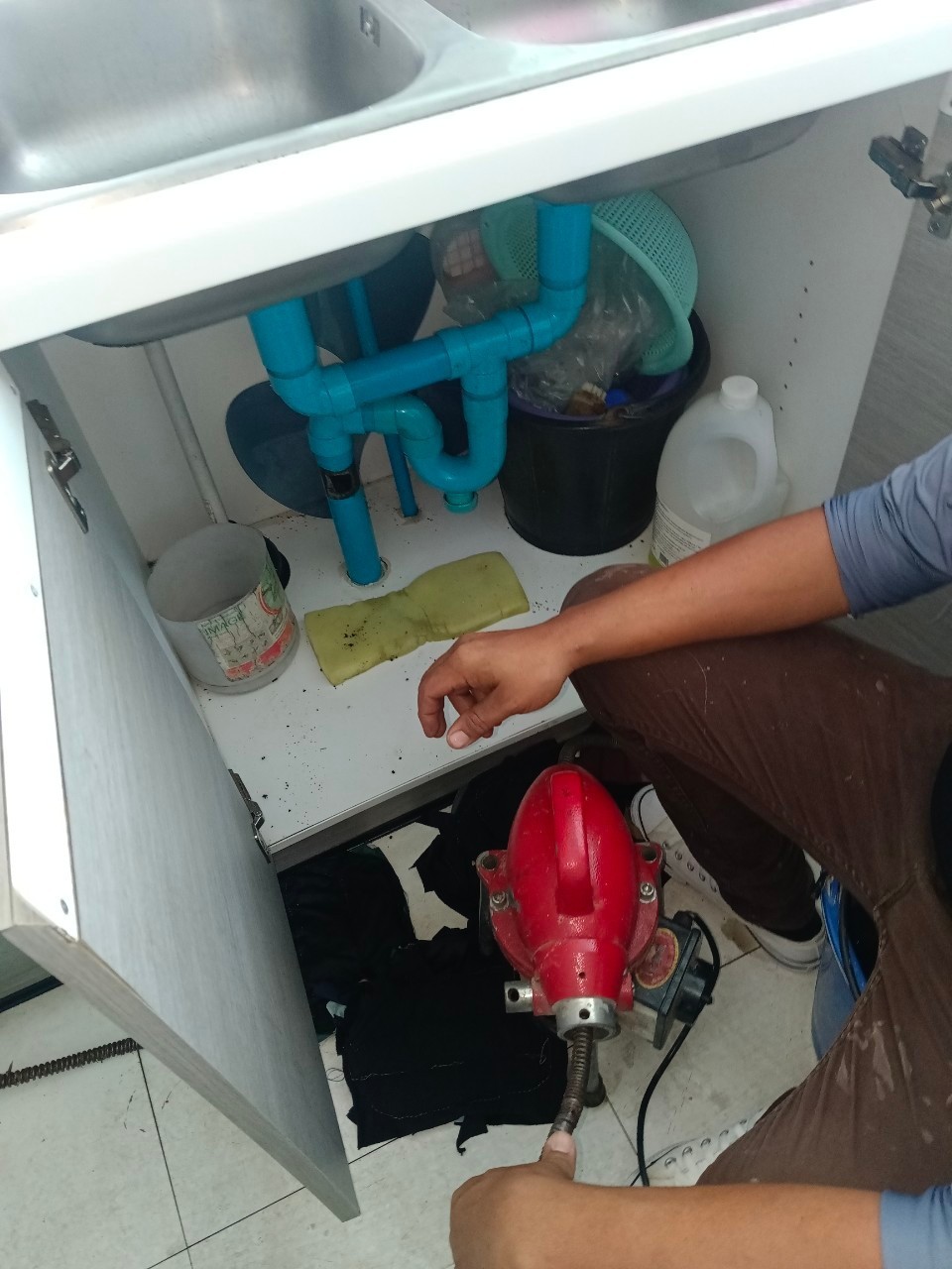 39 - https://บริการดูดส้วมดูดน้ําเสีย.com | บริการดูดส้วม ดูดน้ำเสีย แก้ไขปัญหาส้วมเต็ม ท่อตัน ขุดบ่อ/ถัง บริการบ้าน โรงงาน ร้านอาหาร ทั่วจังหวัด ด้วยรถ 6 ล้อใหญ่ ทีมงานมืออาชีพ ประสบการณ์กว่า 20 ปี ให้บริการในจังหวัดสมุทรสงคราม ราชบุรี กาญจนบุรี